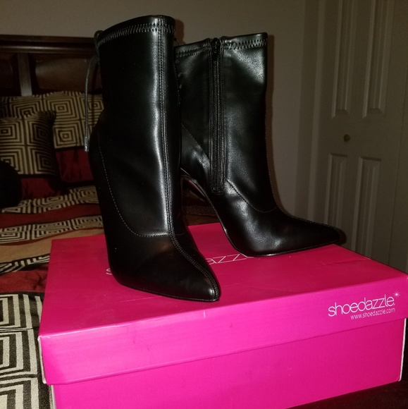 Booties - Picture 3 of 4